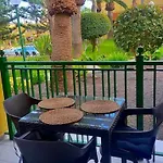 Vv Atlantic Garden With Pool View, Near شقة *