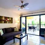Apartment Vv Atlantic Garden With Pool View, Near La Oliva
