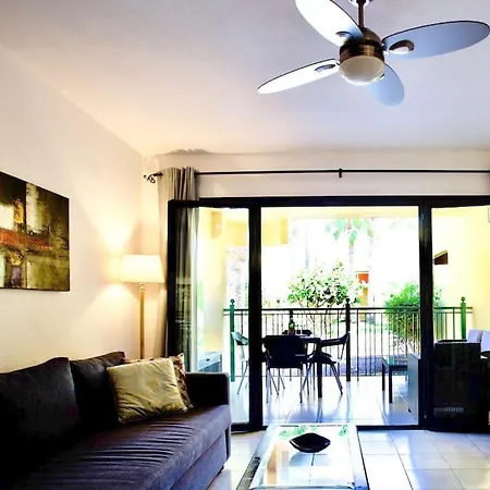 Apartment Vv Atlantic Garden With Pool View, Near