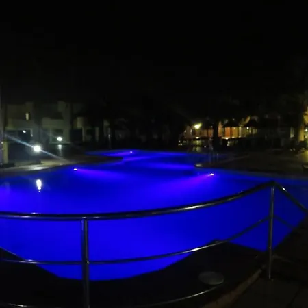 Apartment Vv Atlantic Garden With Pool View, Near